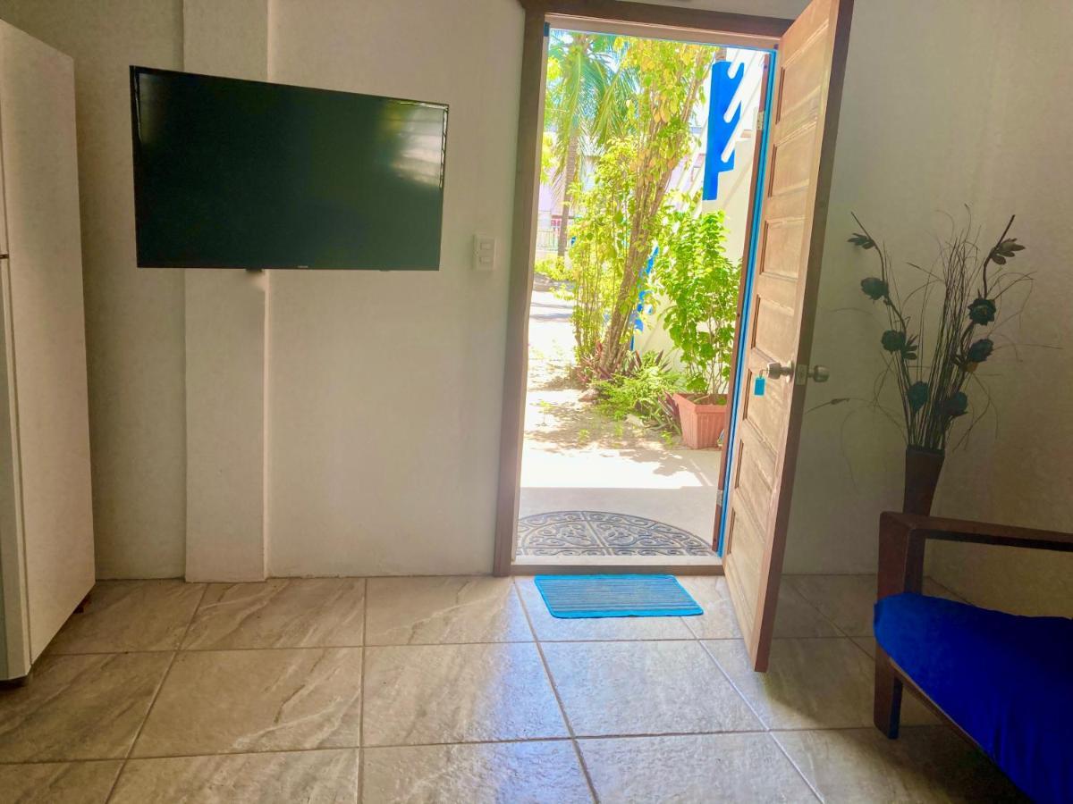 Jaguar Morning Star Hotel Caye Caulker Ngoại thất bức ảnh